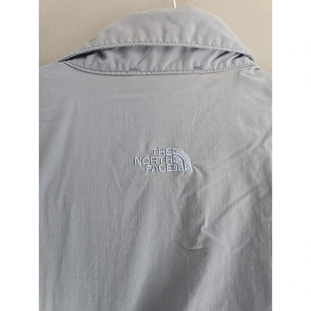 The North Face Gray Vented Fishing Long Sleeve Button Up Shirt Men's Size Medium